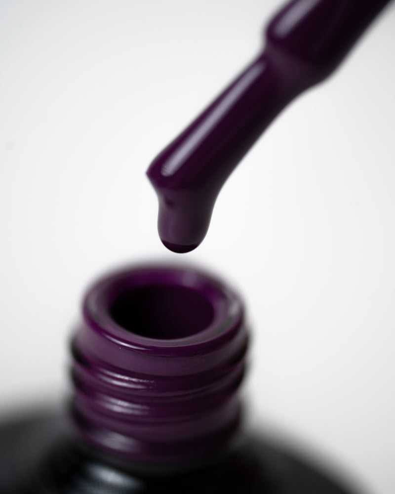 CRETU Professional Gel Polish UV/LED, 7,3 ml (0.25 fl. oz) Purple Z#06 image 3